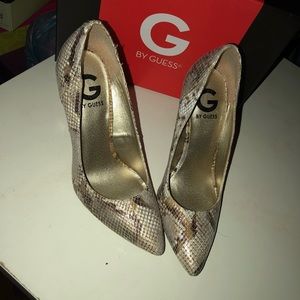 Guess “Felisity” Heels